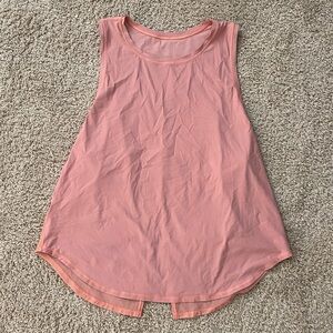 NWOT Lululemon tank